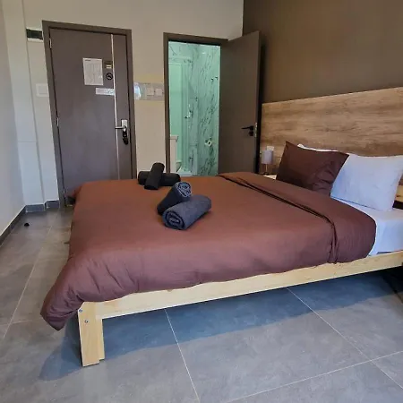 Bed & Breakfast Mingles *