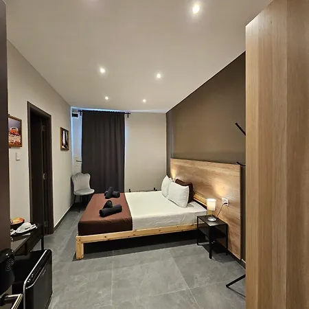 Nocleg ze śniadaniem Mingles *