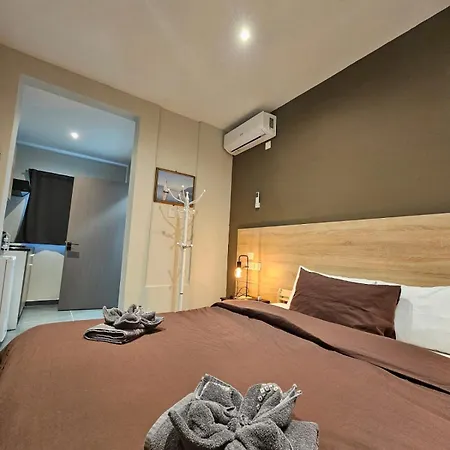 Mingles B&B 그지라